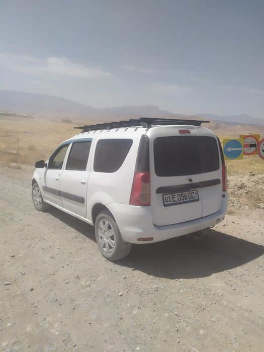 Ларгус сотилади Рено мотор