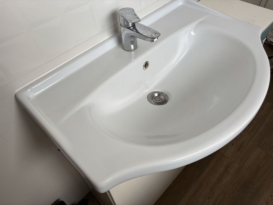 Mobila de baie Arthema