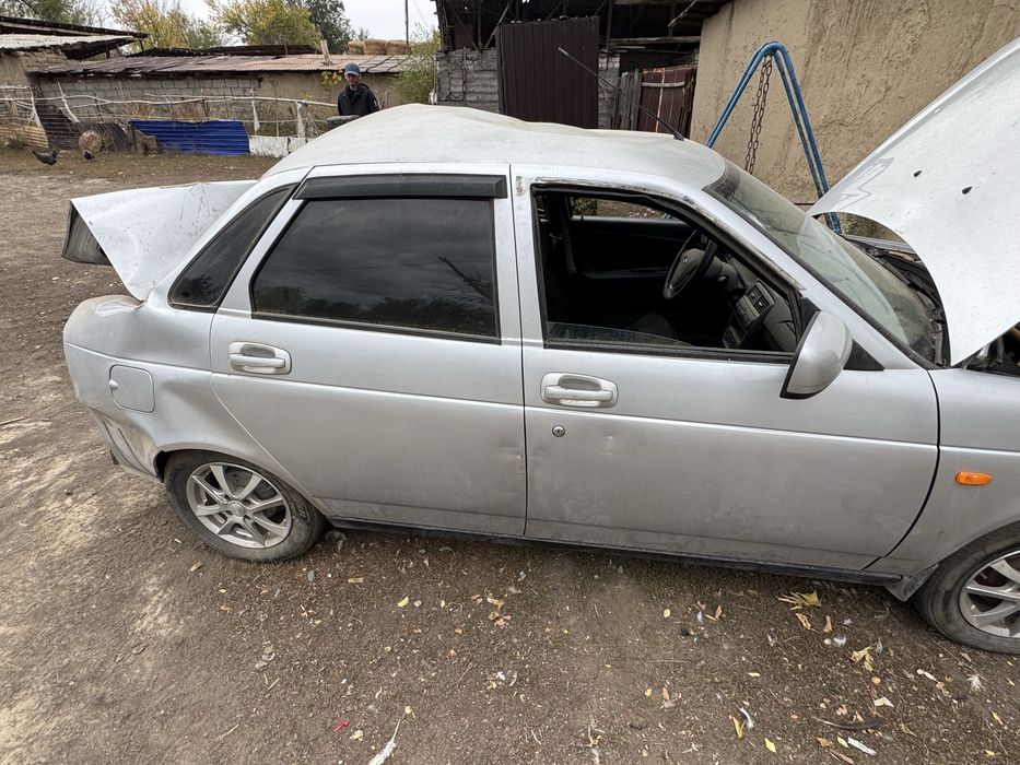 Приора по запчастям в сборе