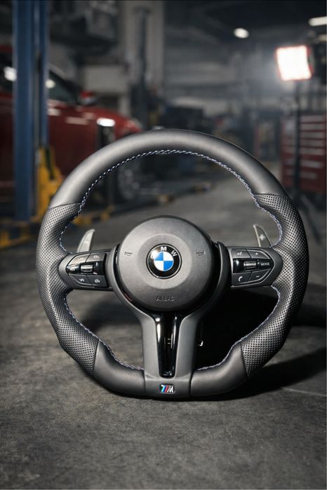 Volan M BMW F30 / F10 / F25 / F15 / F16 cu montaj inclus