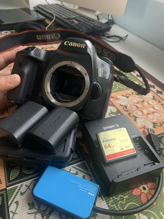 Санон фото апарат5DS