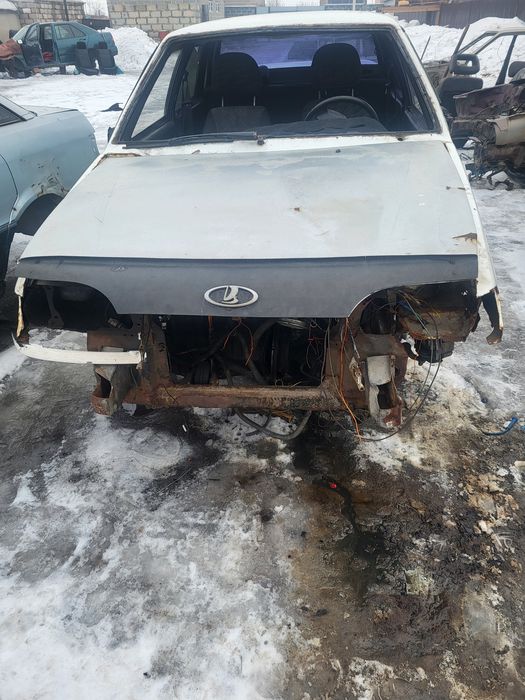 Продам по запчестям ваз 2115