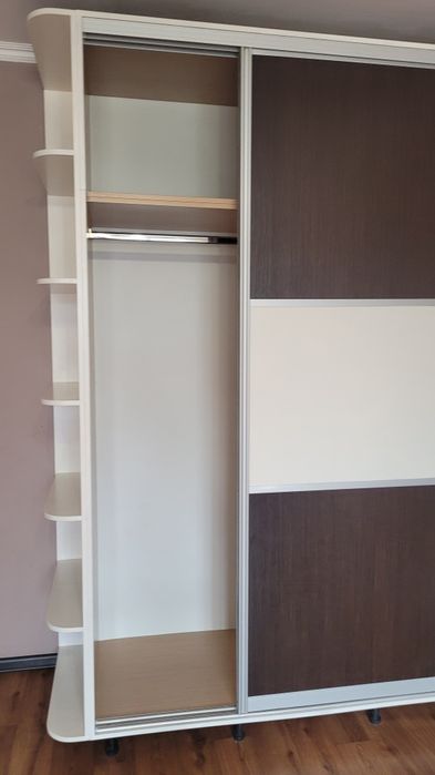 Продам шкаф-купе. б/у