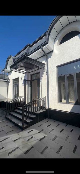 Янги хаёт Чорток махалла Индекс бозор якинида 2 соток 4 хона+холл