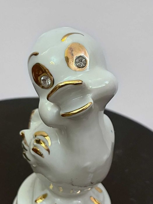 Figurina bibelou bibelouri portelan CAPODIMONTE, ochii cristal marcat