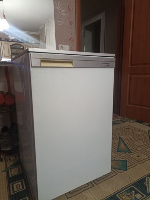 Продам морозильную камеру б/у