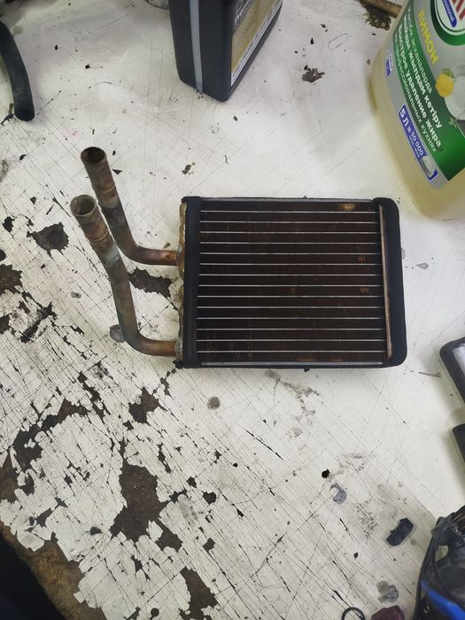 Радиатор задней печки