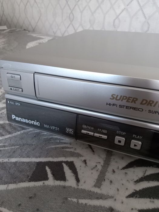 DVD+VHS 2в1 Panasonic
