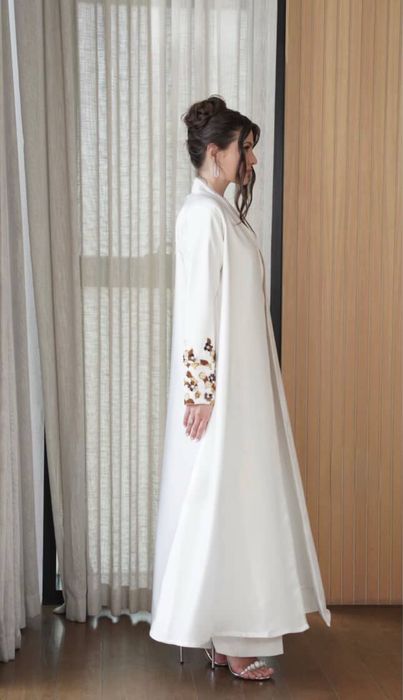 Абайка из Катара