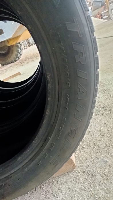 Продам комплект шины 235/55/18