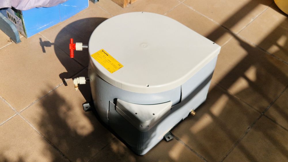 Бойлер TRUMA BS10 за кемпер, каравана