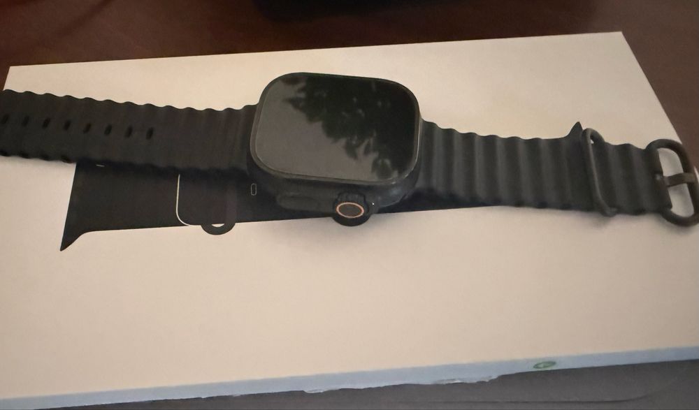 Apple Watch Ultra 2 Black titanium