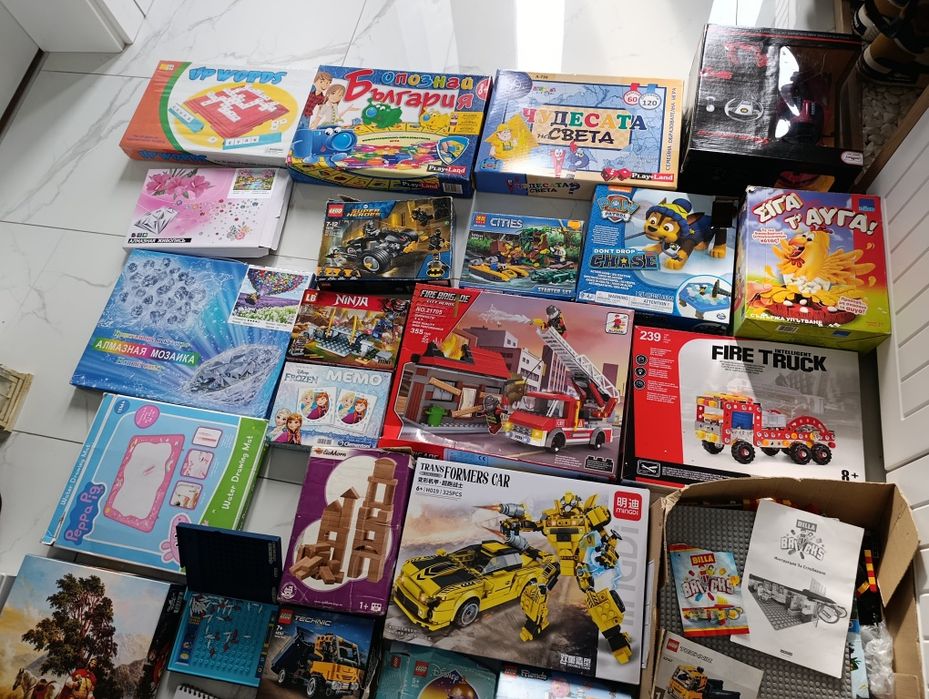 Настолни игри и пъзели за цялото семейство