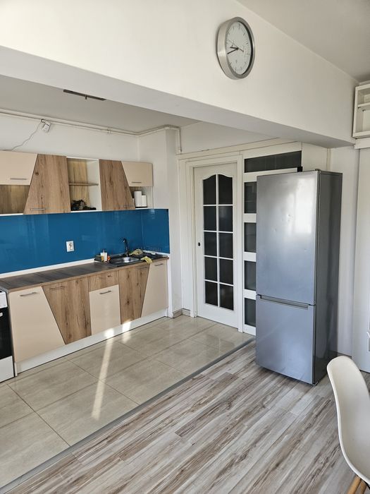 inchiriez apt.3 caere