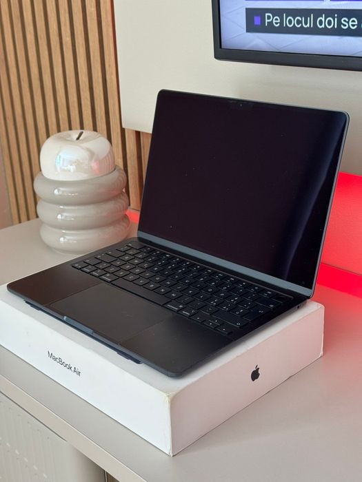 Apple MacBook Air 13” M4 16GB / 256GB Midnight