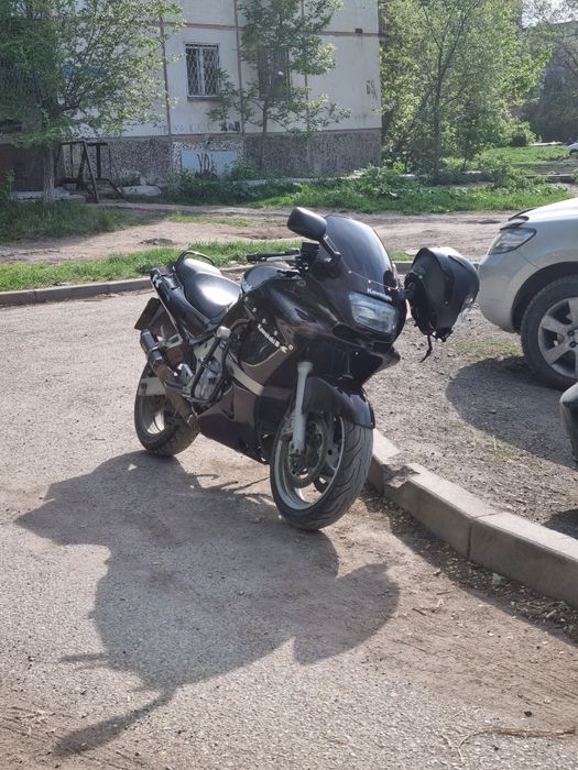 Продам Кawasaki Ninja zzr600