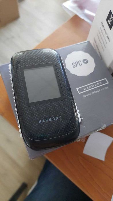 SPC Harmony - мобилен телефон с капак (флип), за възрастни