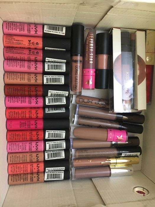 Косметика - матовые помады