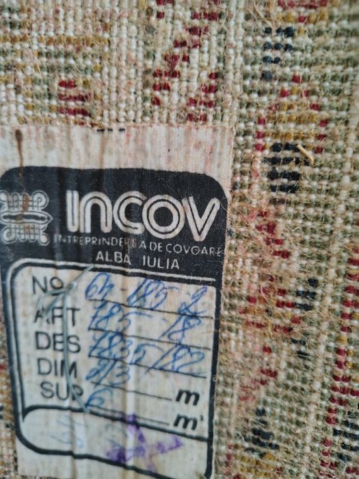 Covor nou, nefolosit 2m x  3m