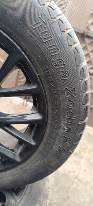 Продам диски с резиной