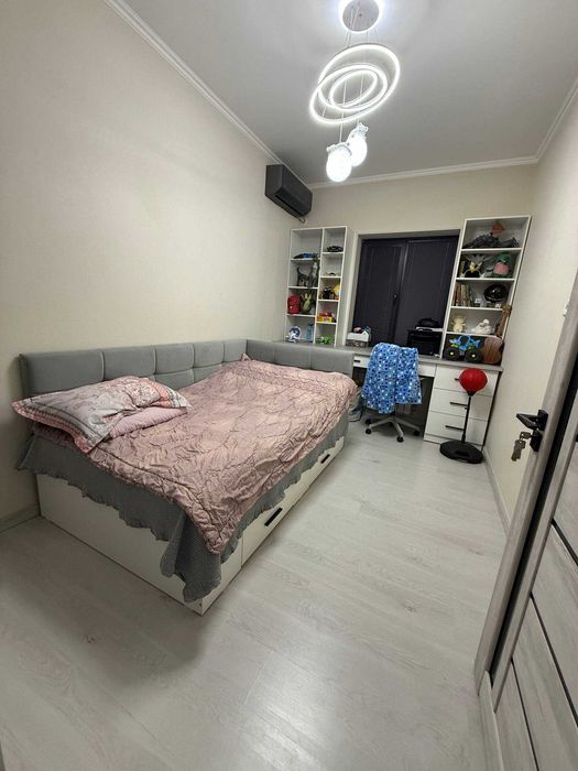 Продается Коттедж! 4х ком,1,28 соток,махалля Олмос,Рохат круг