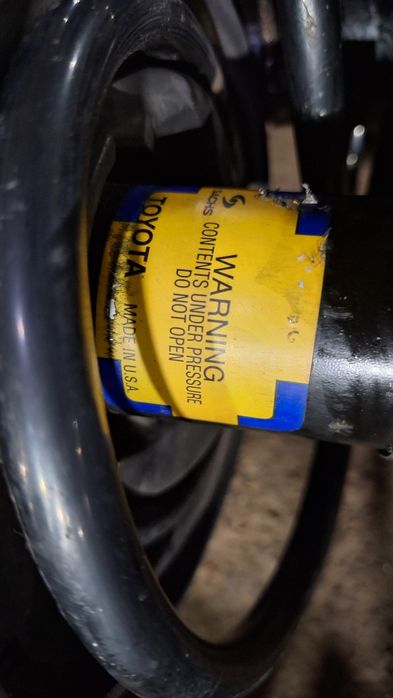 Амортизаторы камри 30 35