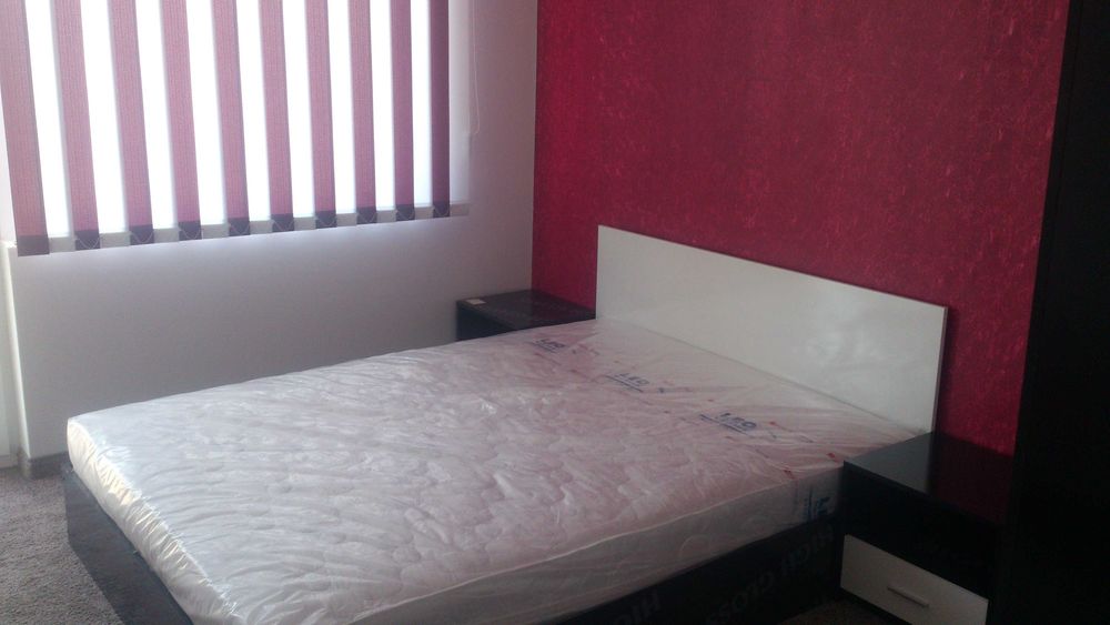 Дава се под наем Тристаен апартамент в Велико Търново, Център - 98 кв.м за 357 € - Снимка #7