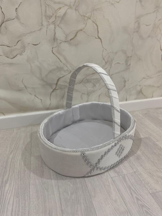 Корзиналар сатылады.