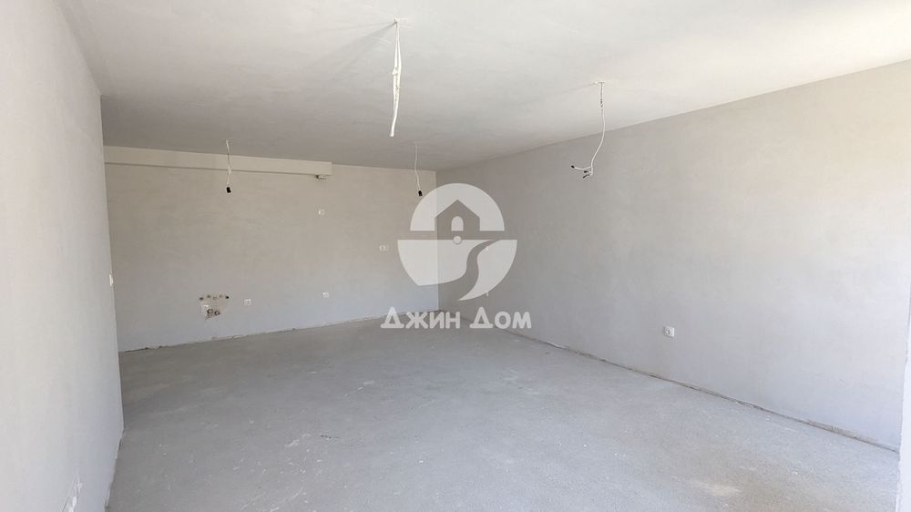 Продава се Тристаен апартамент в Бургас, Център - 110 кв.м за 3212 €/кв.м - Снимка #3