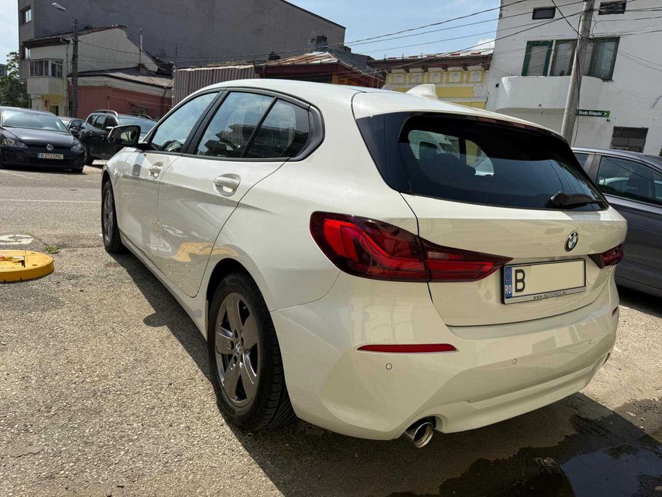 Vând BMW 116i (F40) – 2021, benzină, automată, istoric complet la reprezentanța BMW