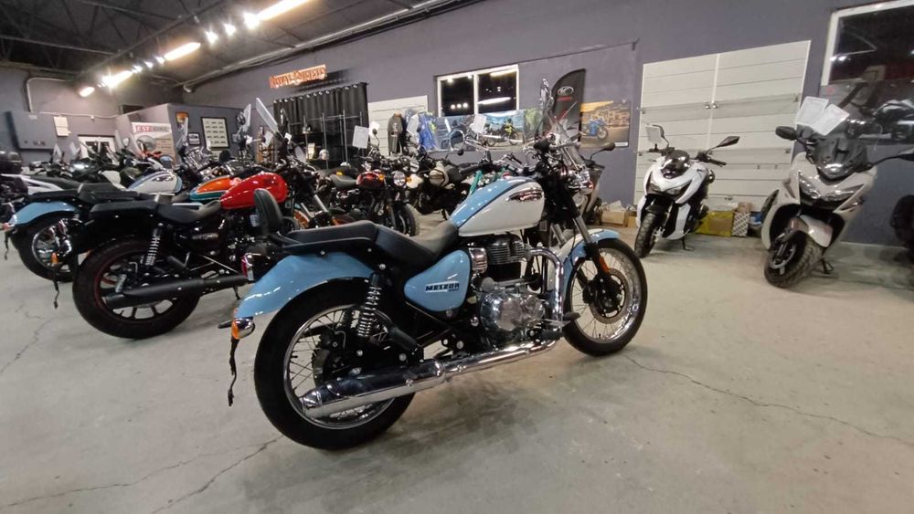 Royal Enfield Meteor 350 2026/ A2 - stoc EST BIKE