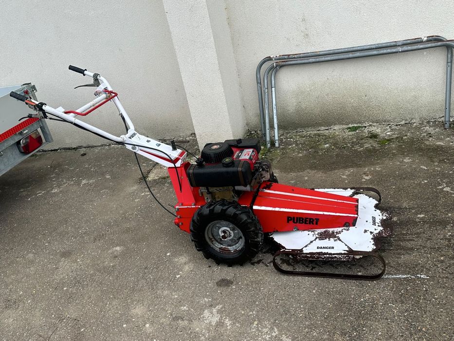 Motocoasa pentru iarba mare 9cp