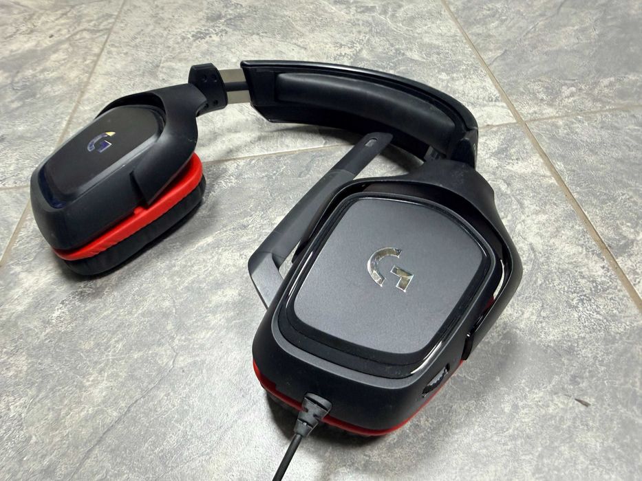 Геймърски слушалки Logitech G332