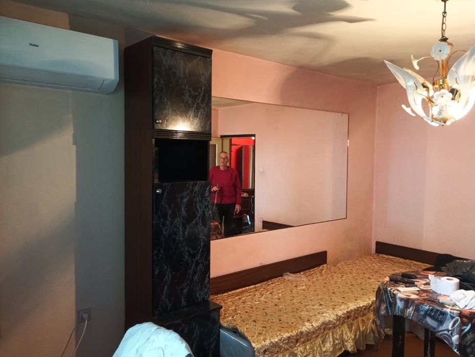 Дава се под наем Двустаен апартамент в Русе, Родина 2 - 60 кв.м за 300 € - Снимка #2