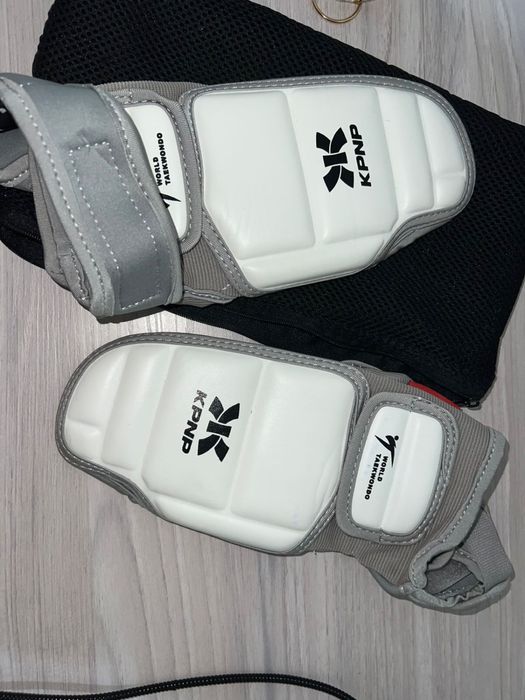 Эллектронные носки для Тэквандо