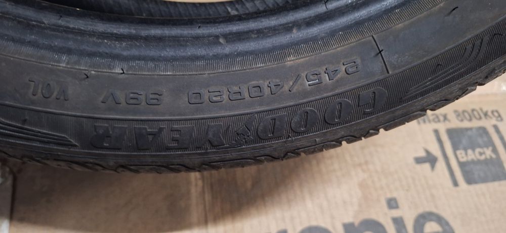 DOT 2024! 245 40 20 Goodyear efficientgrip