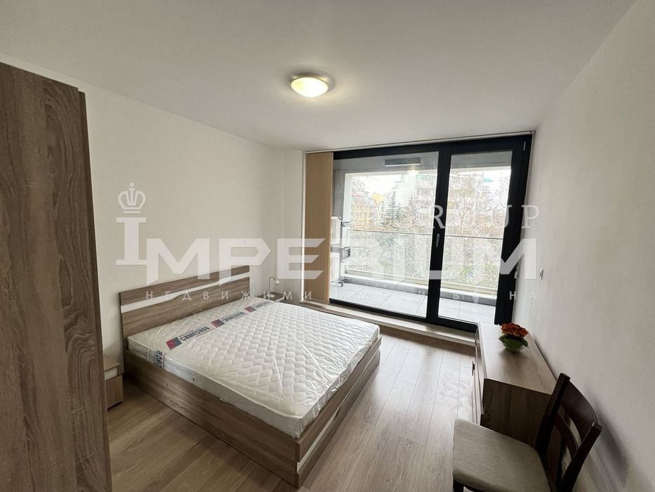 Дава се под наем Двустаен апартамент в Варна, Чайка - 70 кв.м за 816 € - Снимка #2