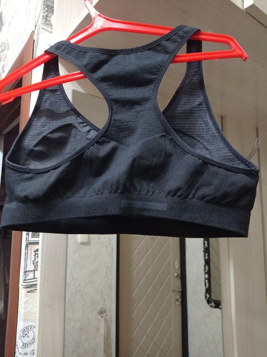 Продам черный топ