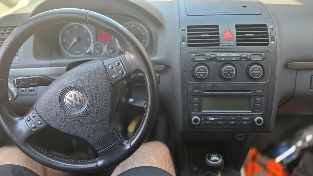 Volkswagen  Touran