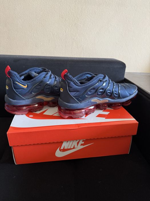 Обувки найк 42 номер