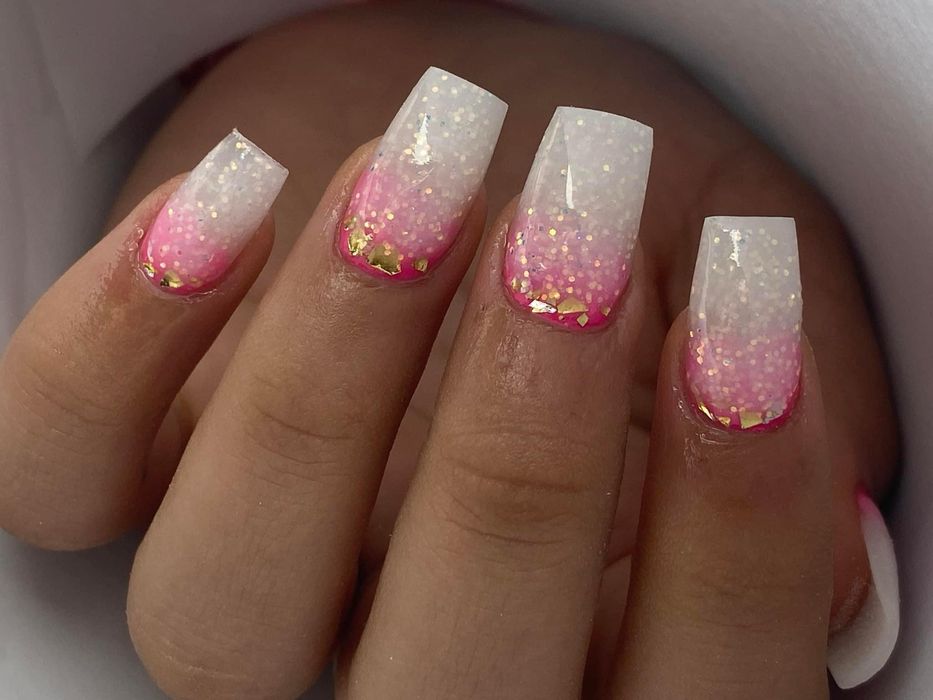 Aplic unghii cu gel!