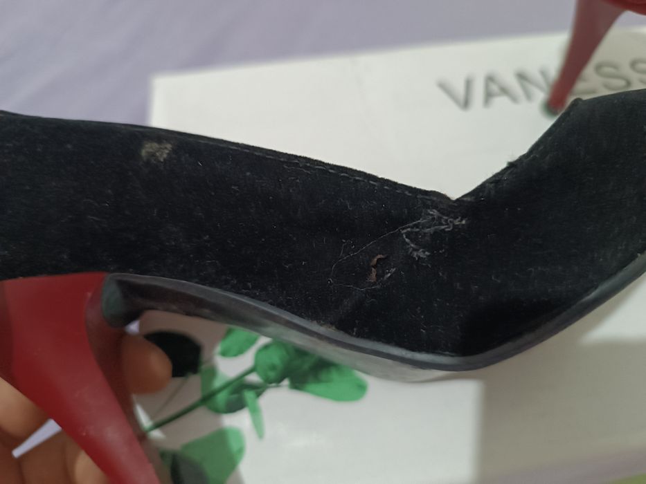 Туфли для женщины