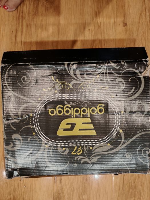 Дамски обувки нови 39 номер!