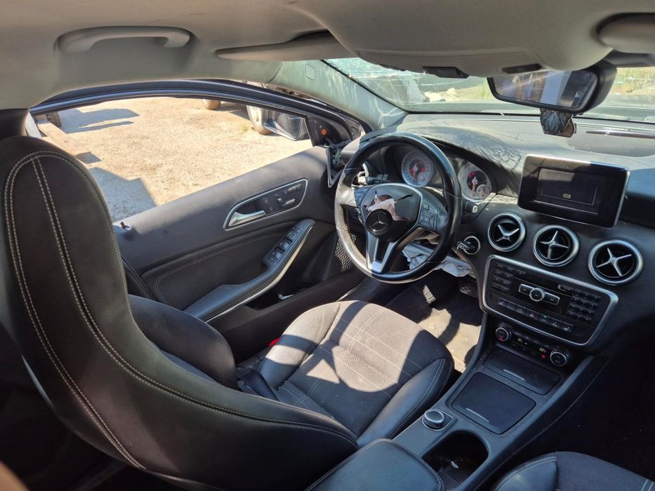 Mercedes W176 A200d 136кс OM651 Distronic ксенон автоматик НА ЧАСТИ!