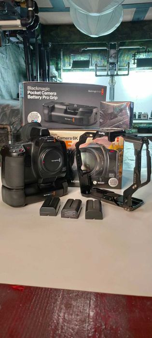 Blackmagic 6k full frame L mount , battery grip, viewfinder, cage, extra batteries