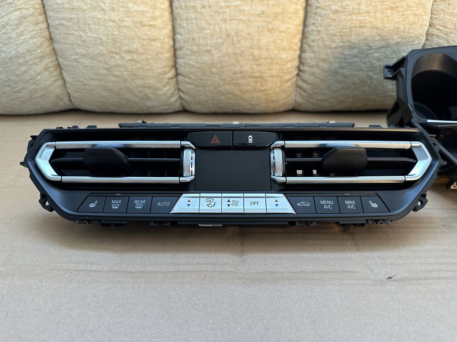 Ornamente BMW Seria 1 F40, Seria 2 F44