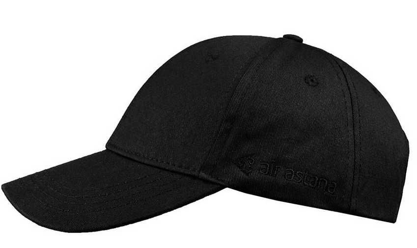 Бейсболка с лого, новая