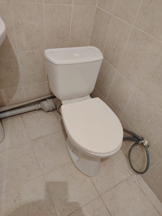 Унетаз бу продам 15000 т