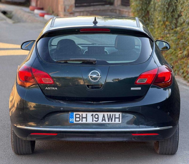 Opel Astra J facelift 1.7 CDTI 2014 hatchback 160000km euro 5