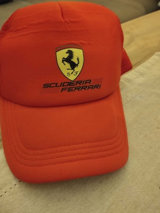 Шапка Ферари Scuderia Ferrari